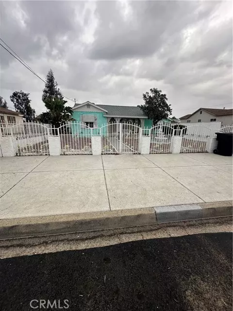 Fontana, CA 92335,14828 Rosemary DR