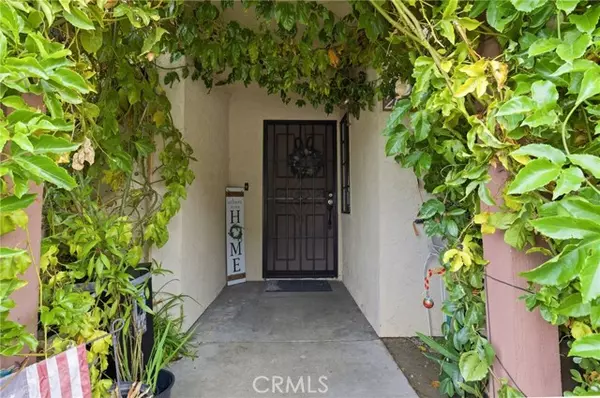 2637 W Cameron CT 118, Anaheim, CA 92801