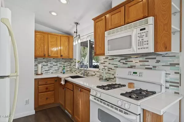 Ventura, CA 93001,9097 N Ventura AVE 1