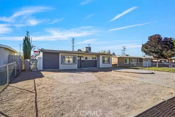 1052 W Avenue J15, Lancaster, CA 93534