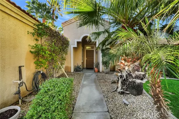 La Quinta, CA 92253,45065 Desert View CT