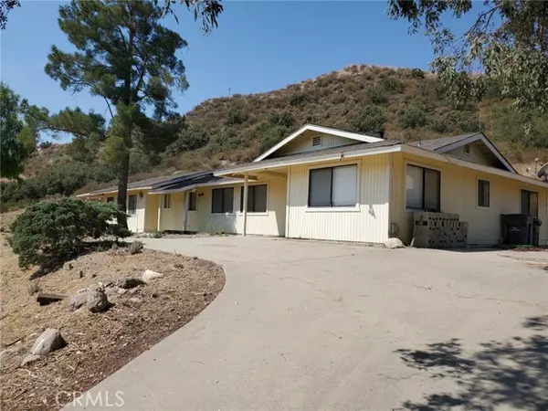 Canyon Country, CA 91351,30435 N Brandywine Canyon RD
