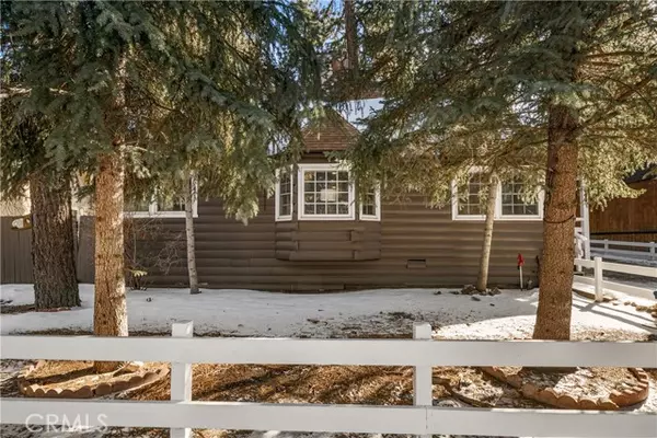 Big Bear City, CA 92314,660 Barret WAY