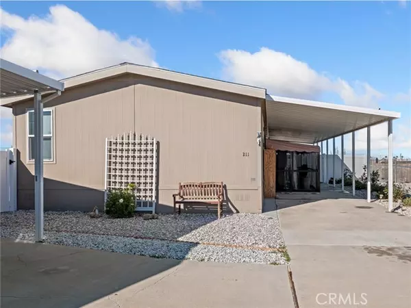 Victorville, CA 92395,13393 Mariposa Rd, #211