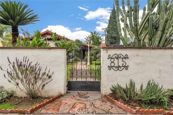 Madera, CA 93637,815 W Yosemite