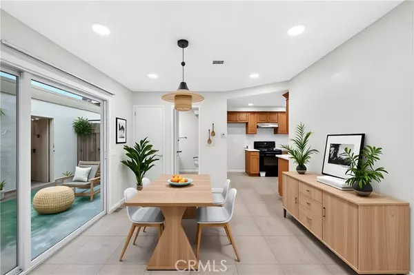 Cerritos, CA 90703,11360 166th