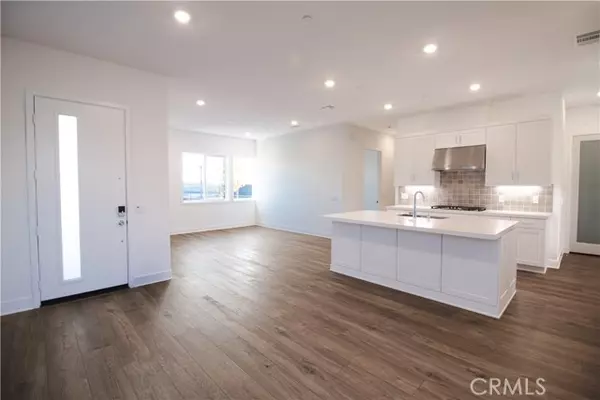 Irvine, CA 92618,635 Gadwall