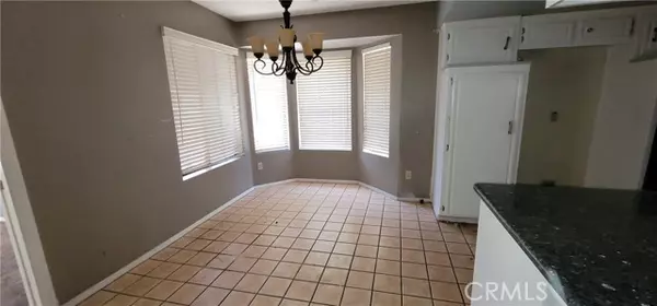 Bakersfield, CA 93308,5312 Deville CT