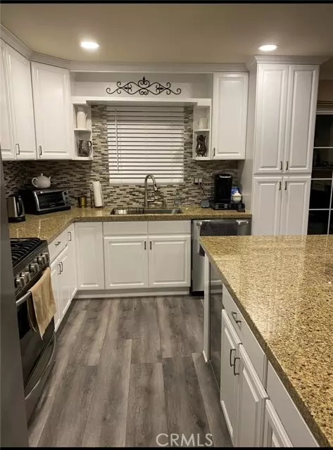 Sylmar, CA 91342,13547 Mindora AVE