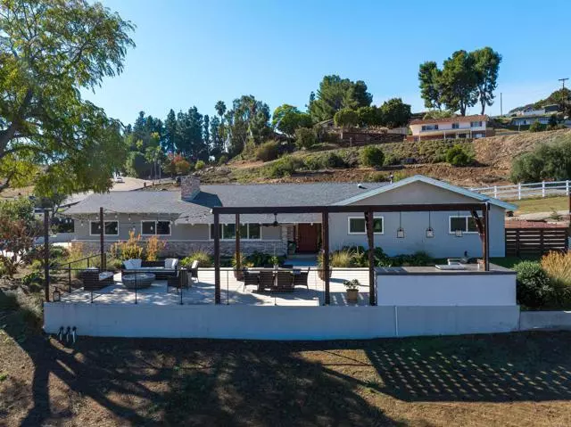 1358 Sundale RD, El Cajon, CA 92019