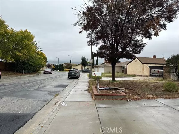 Lancaster, CA 93536,3021 Limewood