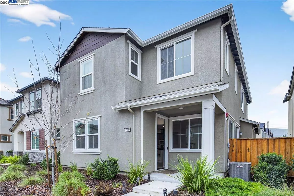 Pittsburg, CA 94565,2092 Cottonwood St.