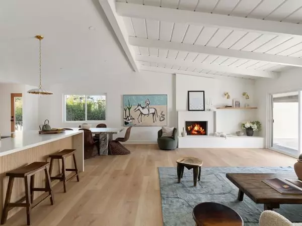 Carlsbad, CA 92008,2570 Wilson ST