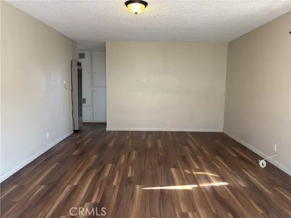 Long Beach, CA 90807,3565 Gundry AVE