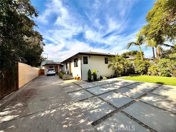 Los Angeles, CA 90018,3007 3009 S Hobart