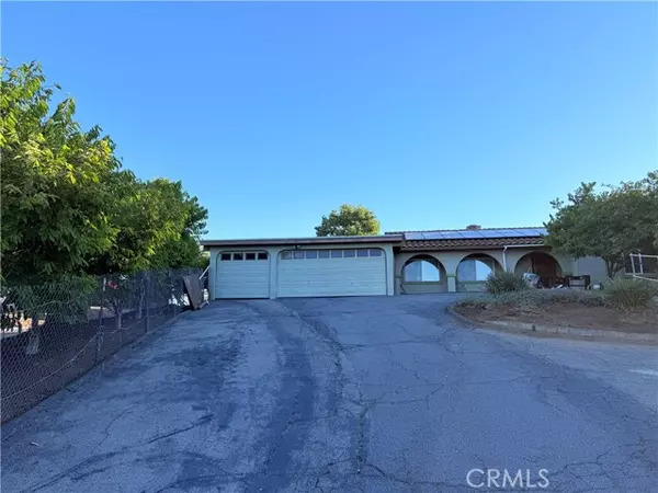 Escondido, CA 92026,1034 Avocado