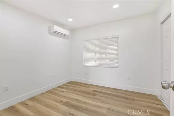 Pomona, CA 91766,1827 S White