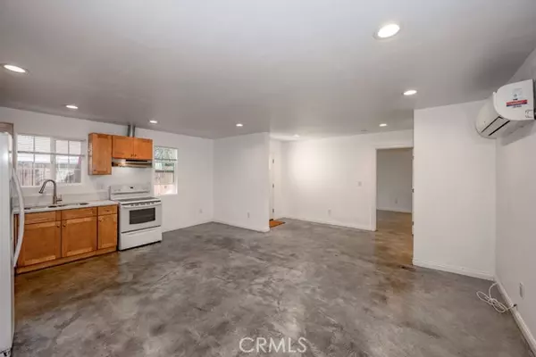 North Hollywood, CA 91606,6227 Agnes