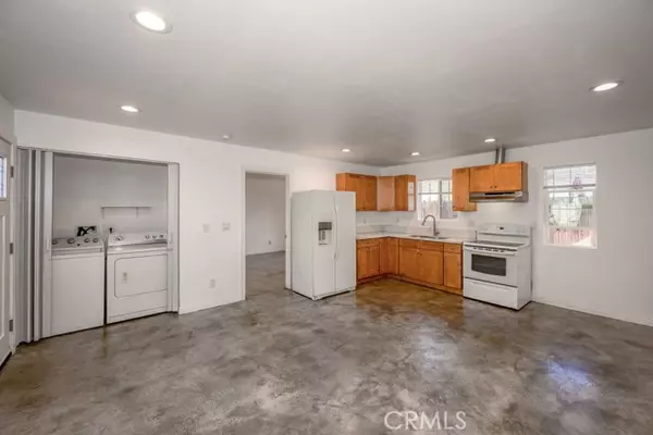North Hollywood, CA 91606,6227 Agnes
