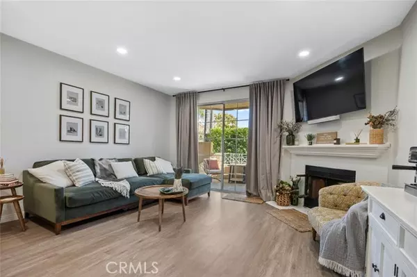 Valencia, CA 91355,23731 Del Monte DR 183