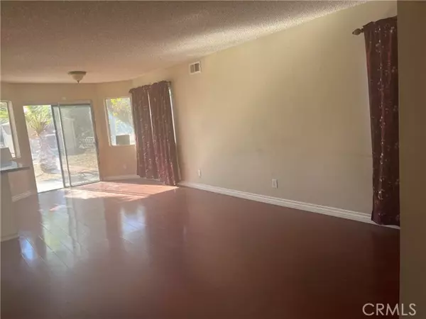 Lake Elsinore, CA 92530,16502 Mango WAY