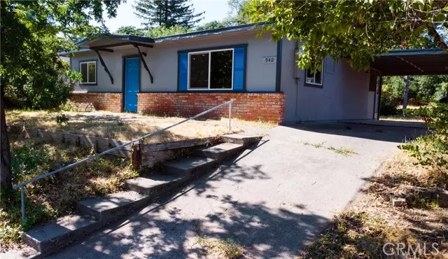 940 Sixth ST, Lakeport, CA 95453