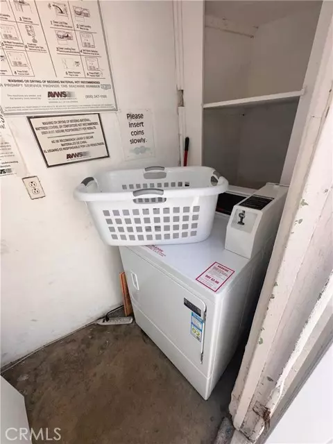 Beverly Hills, CA 90212,137 S Roxbury DR