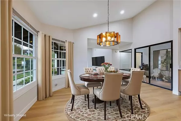 Anaheim, CA 92807,500 S Calle De Casas