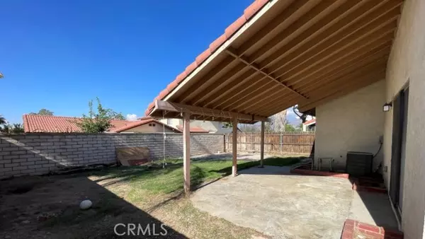 Highland, CA 92346,7574 Bell CT