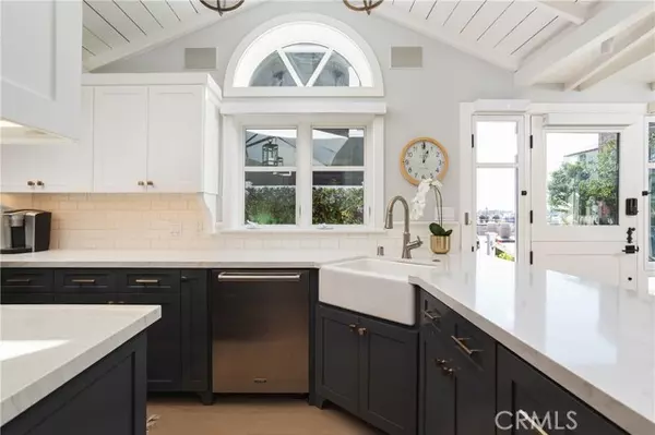 Newport Beach, CA 92662,104 Onyx AVE