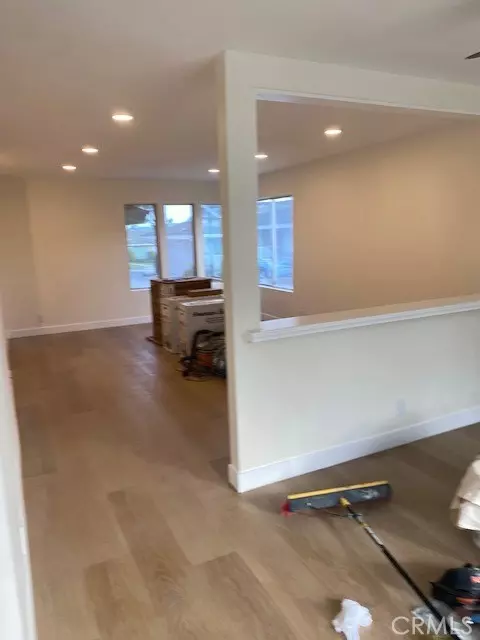 Camarillo, CA 93010,67 Calle VIS