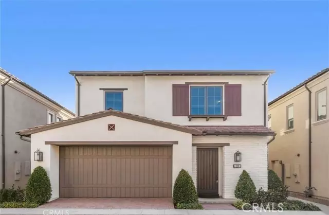 119 Della, Irvine, CA 92602