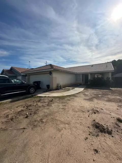 952 Alameda ST, Calexico, CA 92231