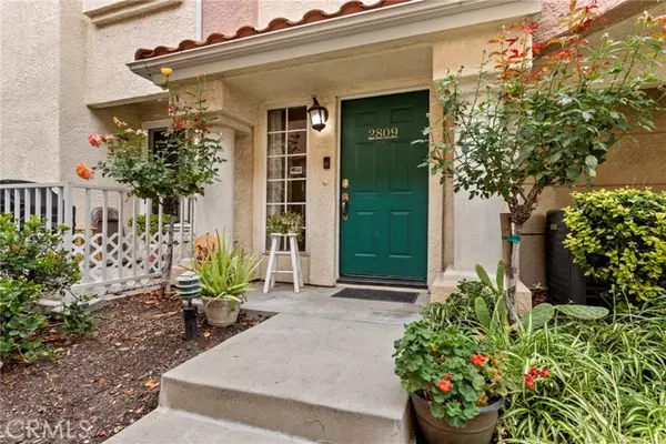 Canyon Country, CA 91387,27000 Karns CT 2809