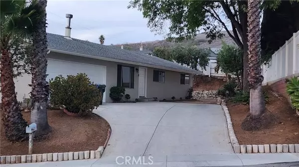 Thousand Oaks, CA 91362,2453 Los Feliz