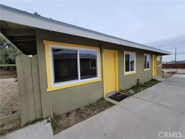 961 Manzanita DR 4, Barstow, CA 92311