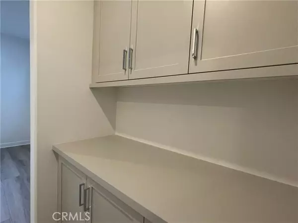 Oceanside, CA 92057,115 Metz