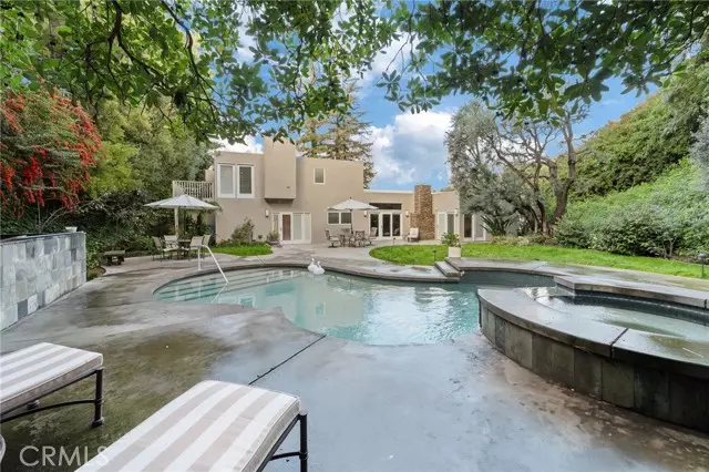 3601 Cananea, Encino, CA 91436