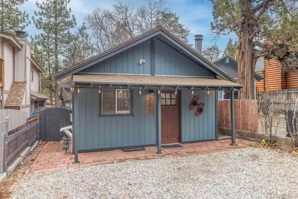 Sugarloaf, CA 92386,271 Leonard Ln