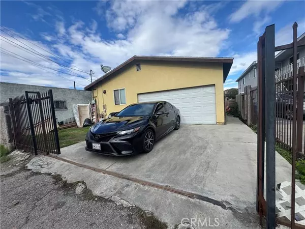 148 W 61 ST, Los Angeles, CA 90003