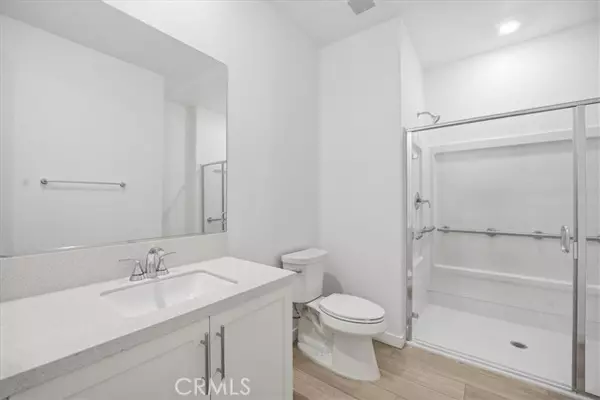 Valencia, CA 91381,27315 Bear Creek LN