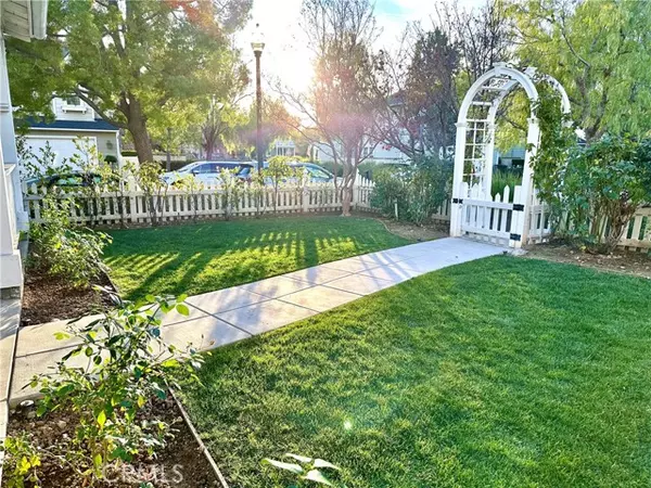 Valencia, CA 91355,23907 Windward