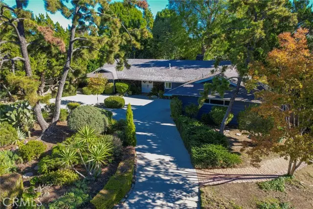 9356 Beckford, Northridge, CA 91324