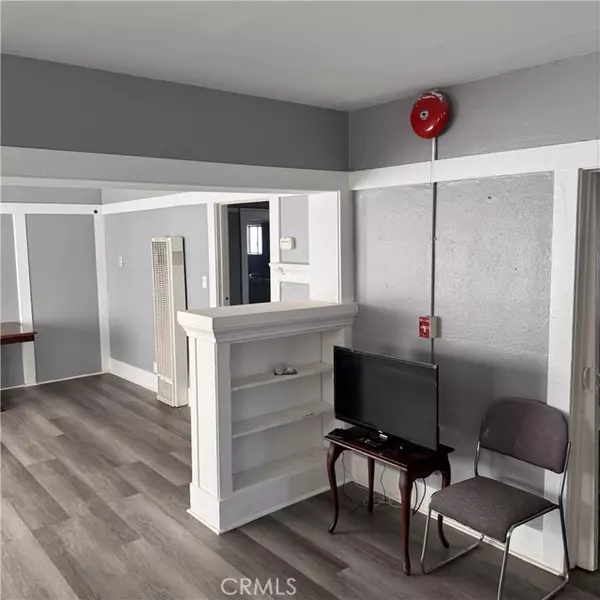 Los Angeles, CA 90062,1746 W 38th PL