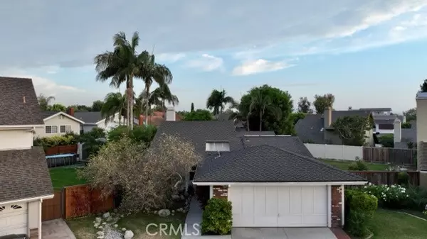 58 Fulton, Irvine, CA 92620