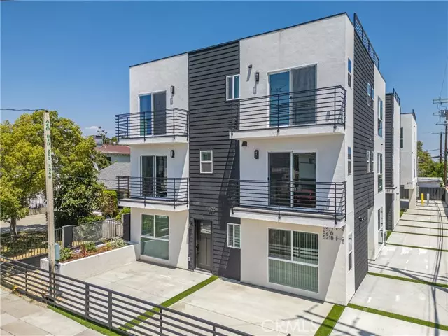 5218 Auckland AVE, Toluca Lake, CA 91601