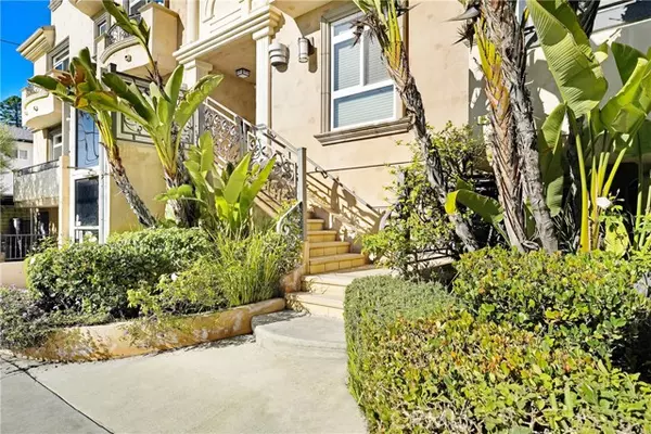 North Hollywood, CA 91601,11323 Huston 11