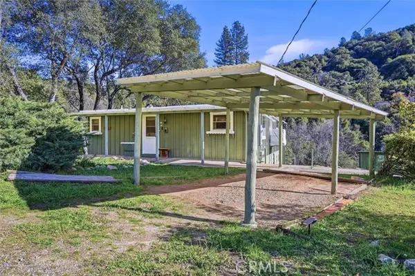 Oakhurst, CA 93644,50015 Lilac LN