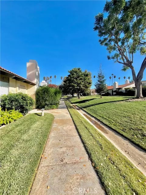 Redlands, CA 92374,1578 Lisa