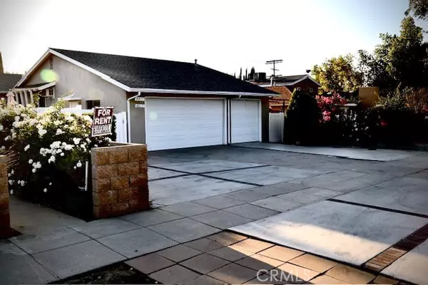 Woodland Hills, CA 91364,4813 Topanga CYN